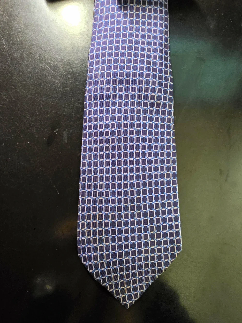 Vintage Gucci Men's Blue Geometric Silk Designer Tie Made in Italy